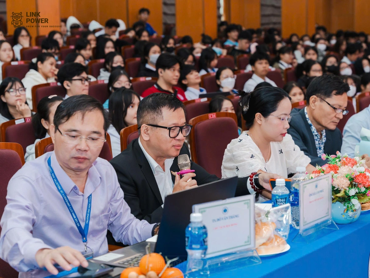 Link Power x ĐH Công Thương VÒNG CHUNG KẾT “MARKETING FUTURE TRENDS 2030”
