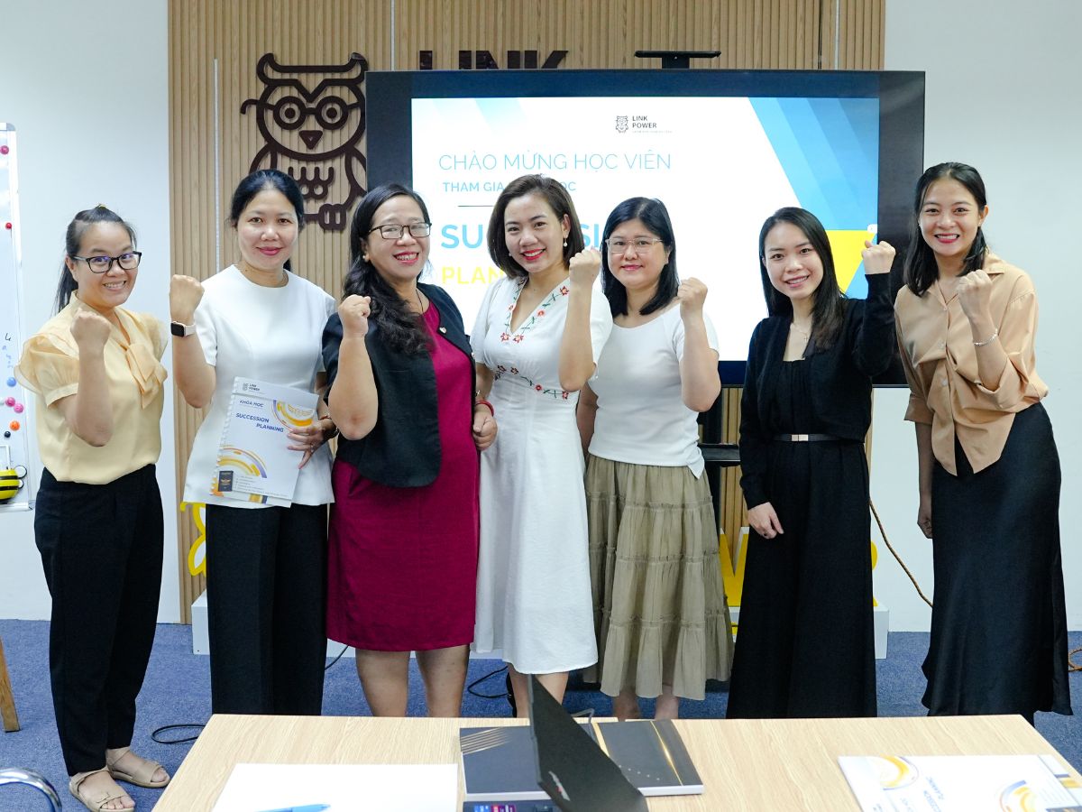 Nên học kế hoạch kế nhiệm ở đâu