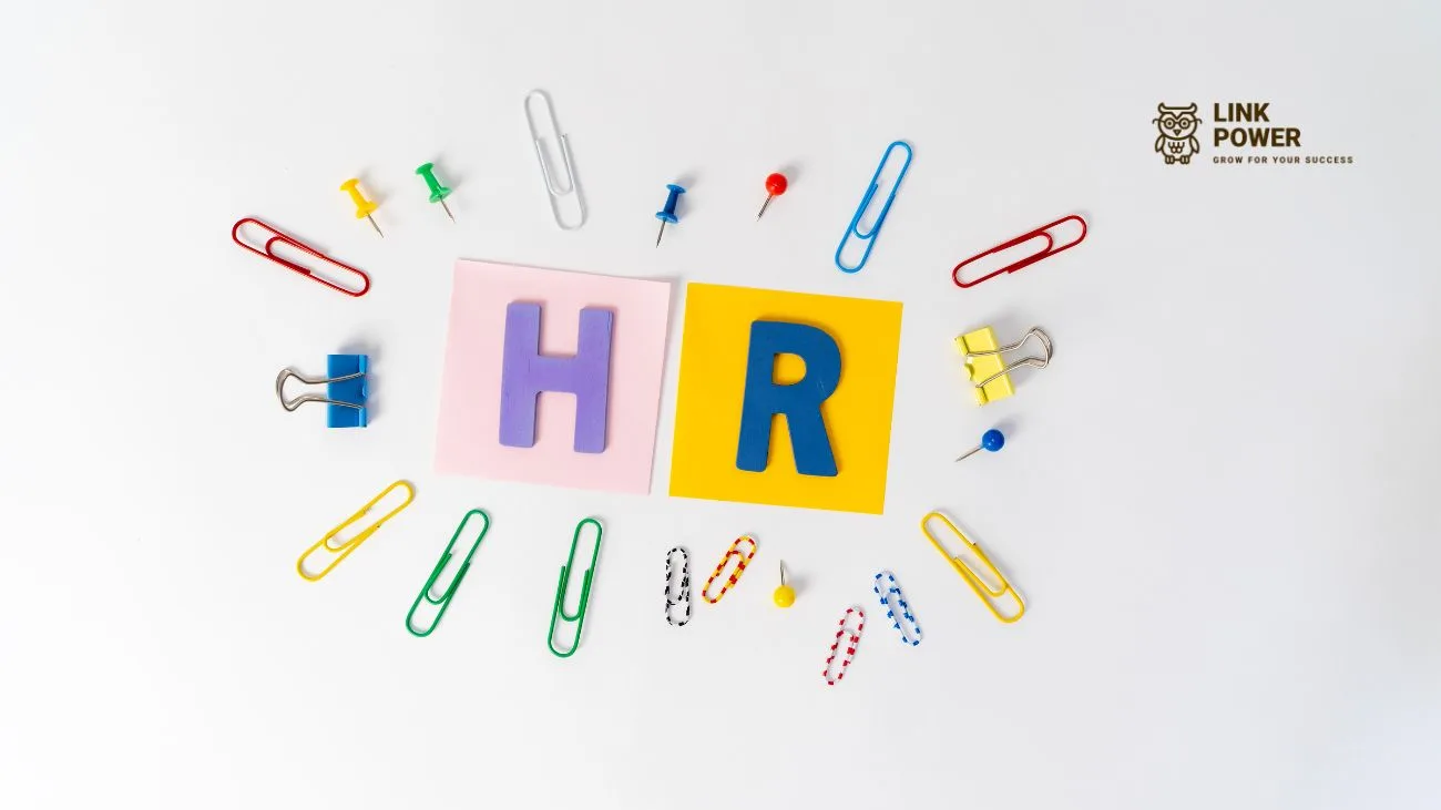 HR ADMIN LÀ GÌ VÀ NHỮNG THÔNG TIN BẠN CẦN BIẾT 