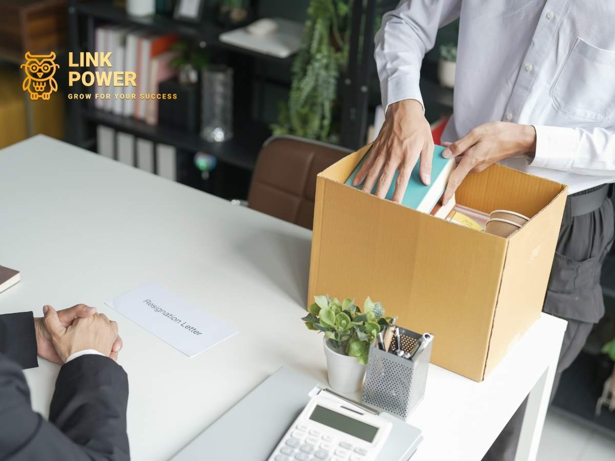 nhân sự tài năng xin nghỉ việc